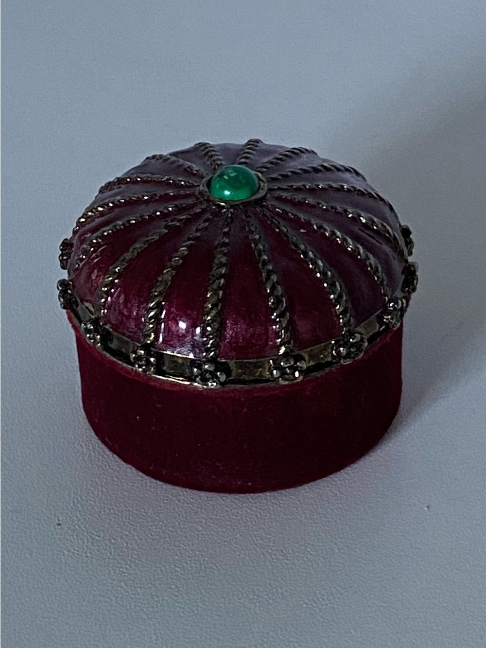 Vintage Metal Velvet Trinket Box Jewelry Box Ring Earring Green Malachite Inside